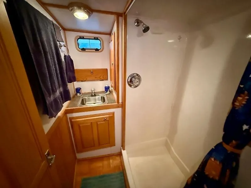 Slide: The Image of 0005315150 - 5550227