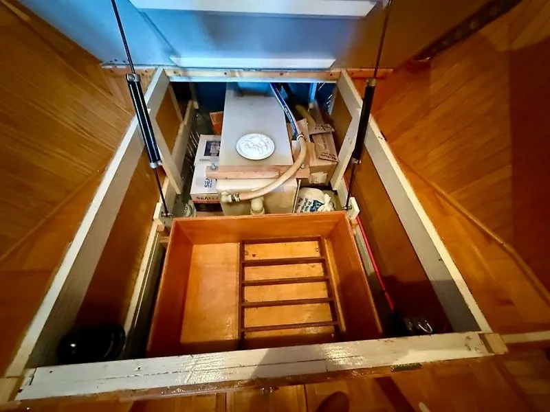 Slide: The Image of 0005315087 - 5550233