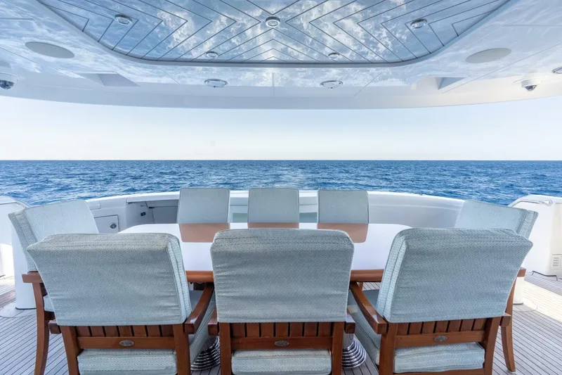 Slide: The Image of Delta Tri-Deck 2001 - 5946152