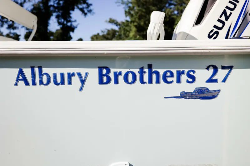 Slide: The Image of Albury Brothers 27 2017 - 5551168