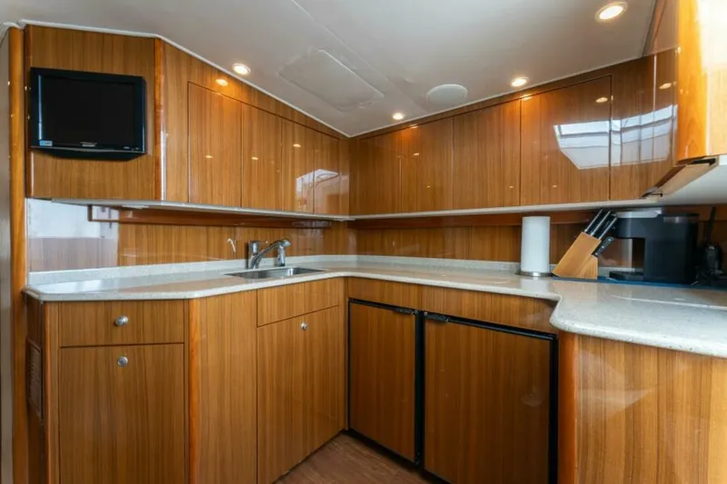 Slide: The Image of 2009 Viking 45 Open Wig Wag - 5551232