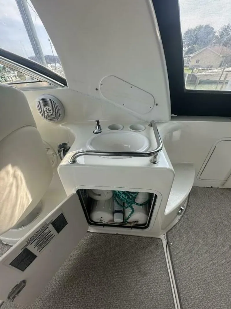 Slide: The Image of Sea Ray 26 2004 - 5551321