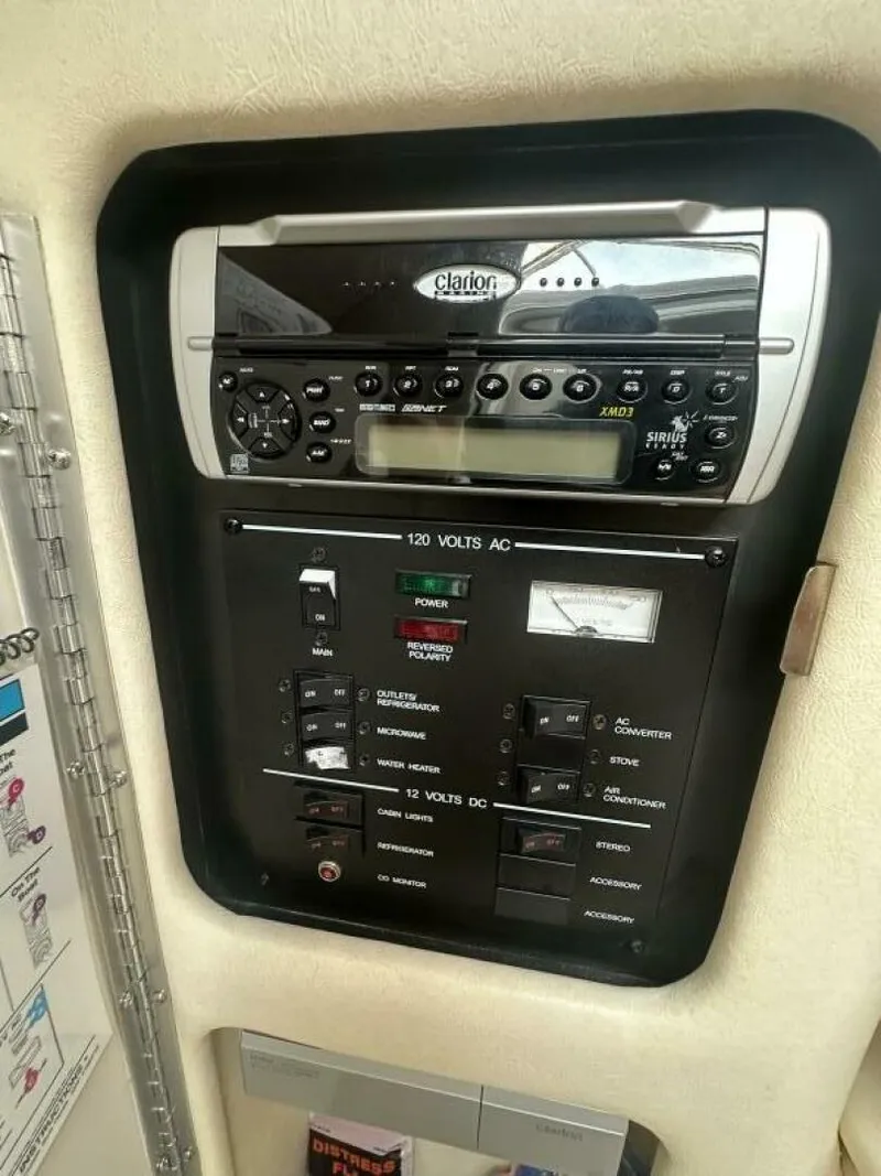 Slide: The Image of Sea Ray 26 2004 - 5551315