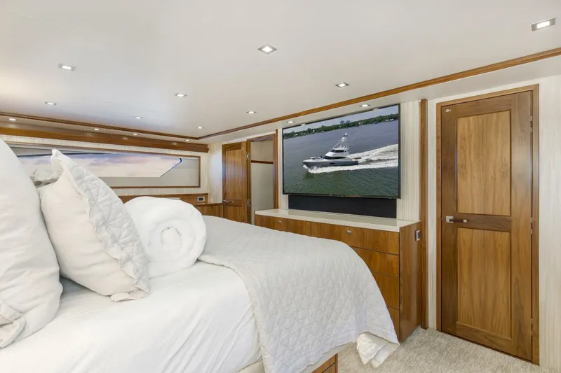 Slide: The Image of 2016 92 Viking Enclosed Bridge Touche Master Stateroom  (3) - 5551730