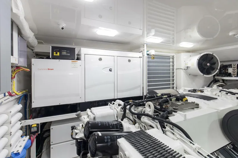 Slide: The Image of 2016 92 Viking Enclosed Bridge Touche Engine Room (4) - 5551879