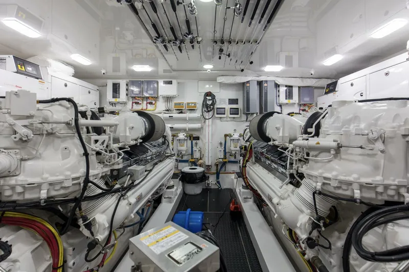 Slide: The Image of 2016 92 Viking Enclosed Bridge Touche Engine Room - 5551887