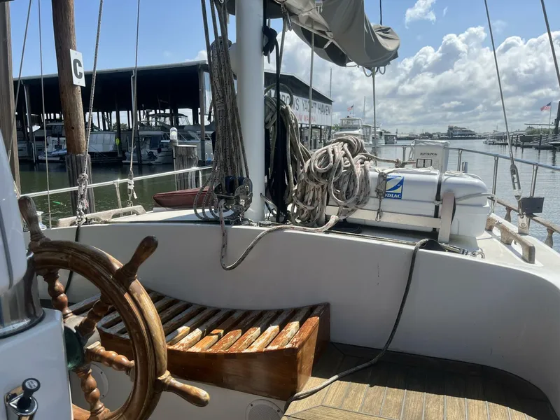 Slide: The Image of Hardin Voyager 1979 - 5551677