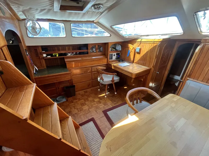 Slide: The Image of Hardin Voyager 1979 - 5551696