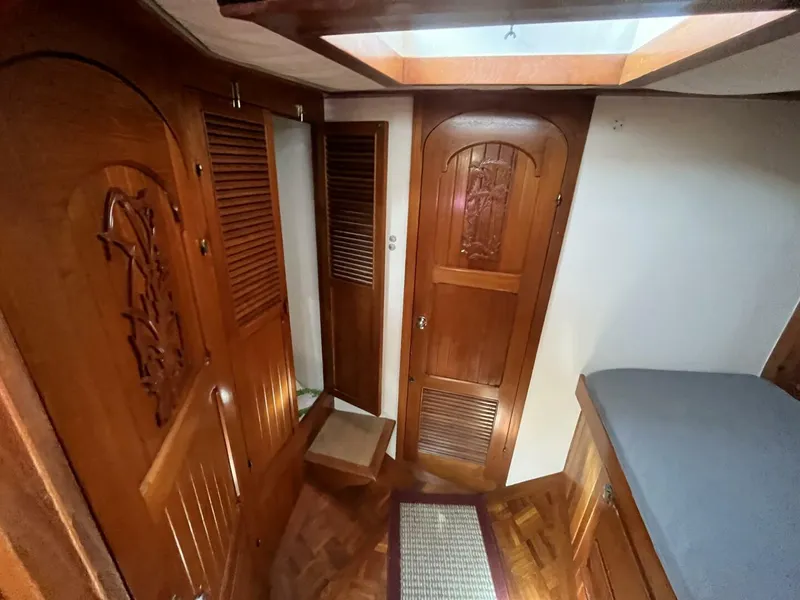 Slide: The Image of Hardin Voyager 1979 - 5551639