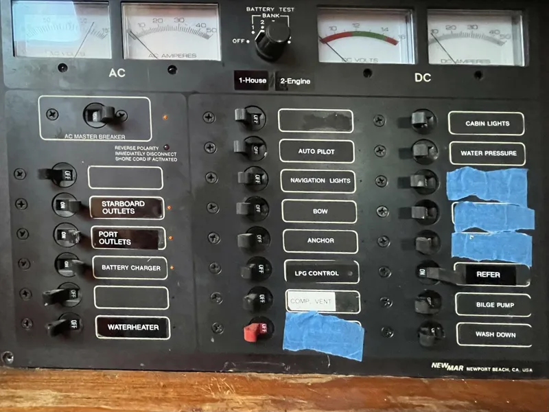 Slide: The Image of Hardin Voyager 1979 - 5551643