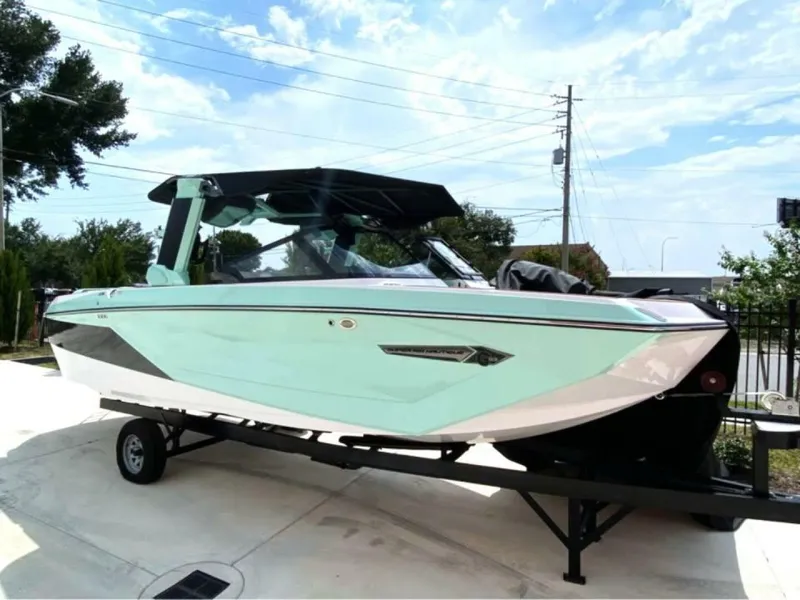 Slide: The Image of Nautique Super Air G23 2024 - 5600463