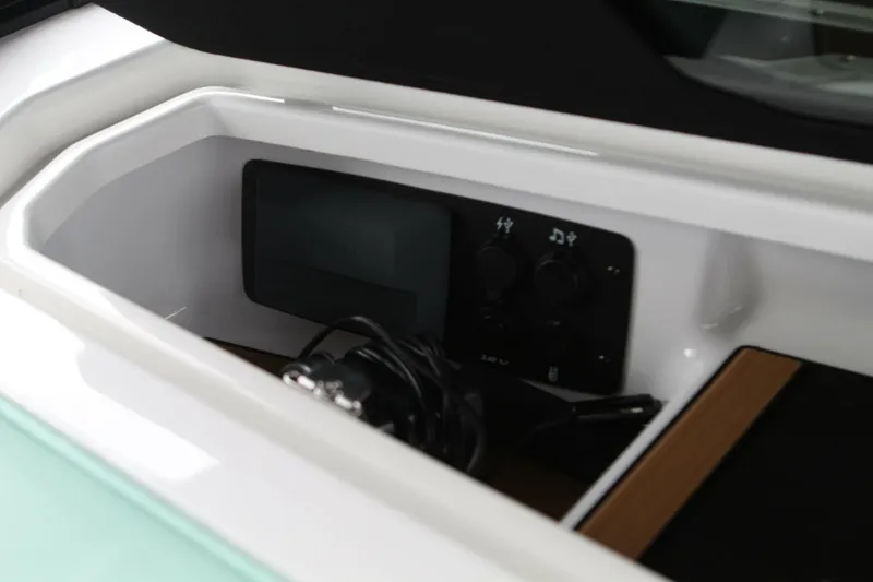 Slide: The Image of Nautique Super Air G23 2024 - 5596639