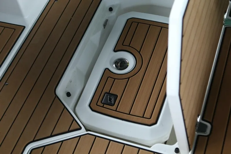 Slide: The Image of Nautique Super Air Nautique G23 2024 - 7517189