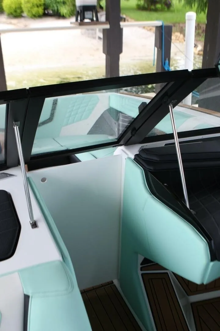 Slide: The Image of Nautique Super Air Nautique G23 2024 - 7517191
