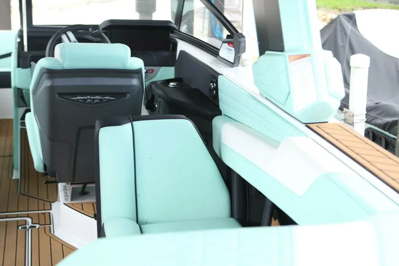 Slide: The Image of Nautique Super Air Nautique G23 2024 - 7517187