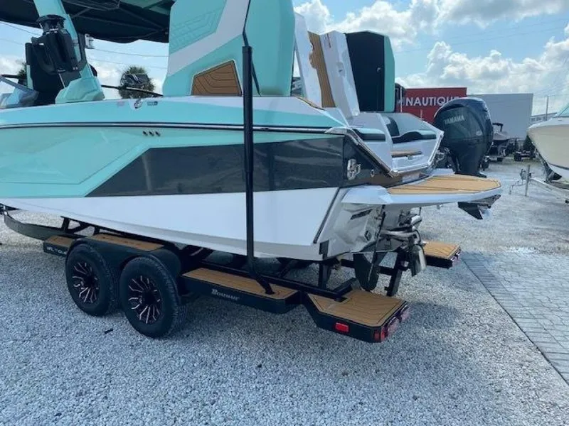 Slide: The Image of Nautique Super Air Nautique G23 2024 - 7517197