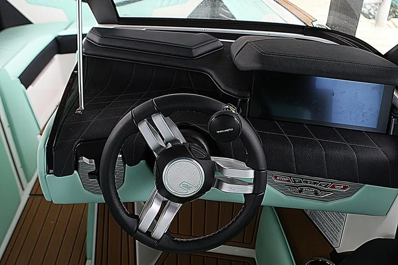 Slide: The Image of Nautique Super Air Nautique G23 2024 - 7517190