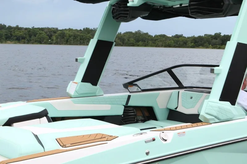 Slide: The Image of Nautique Super Air Nautique G23 2024 - 7517181