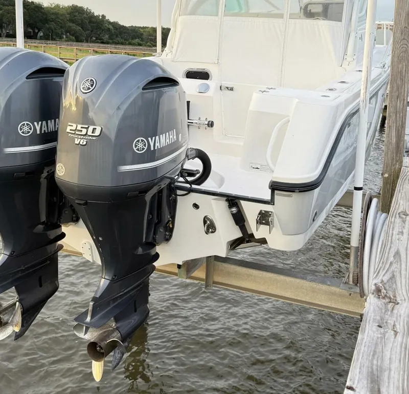 Slide: The Image of Edgewater 265 Express 2012 - 5551951