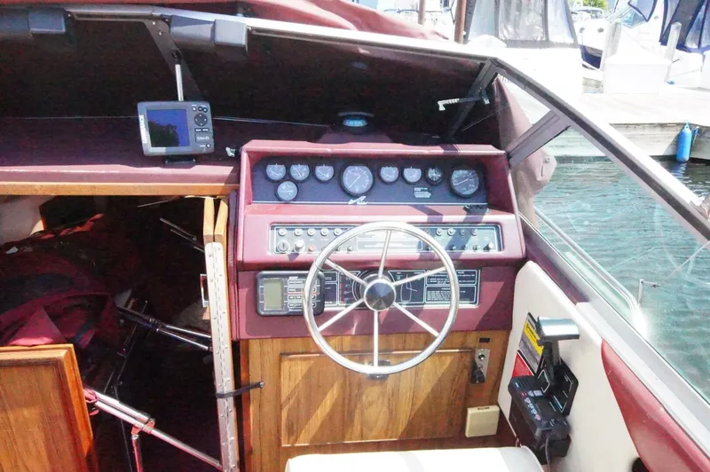 Slide: The Image of Sea Ray 23 1988 - 5552561