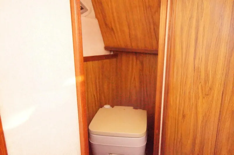 Slide: The Image of Sea Ray 23 1988 - 5552564