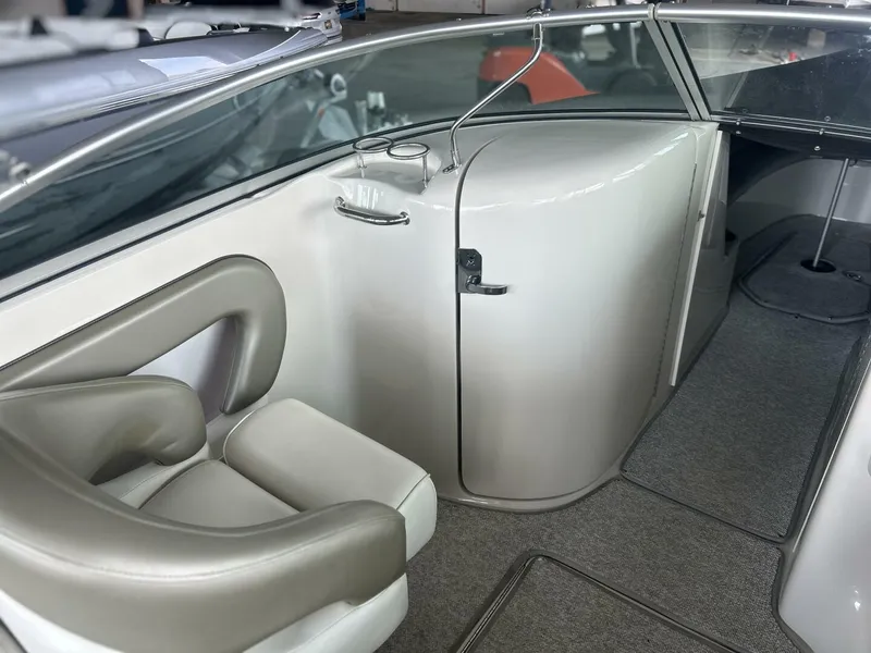 Slide: The Image of Sea Ray 240 Sundeck 2006 - 5552093
