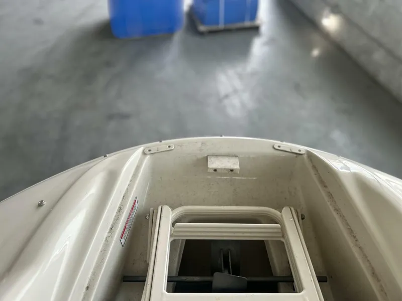 Slide: The Image of Sea Ray 240 Sundeck 2006 - 5552067