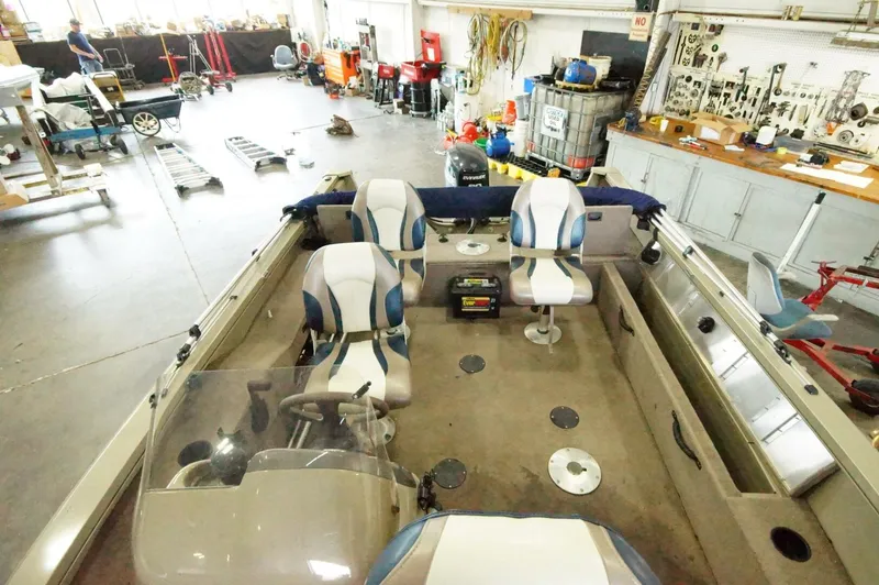 Slide: The Image of Lowe 17 2005 - 5552107