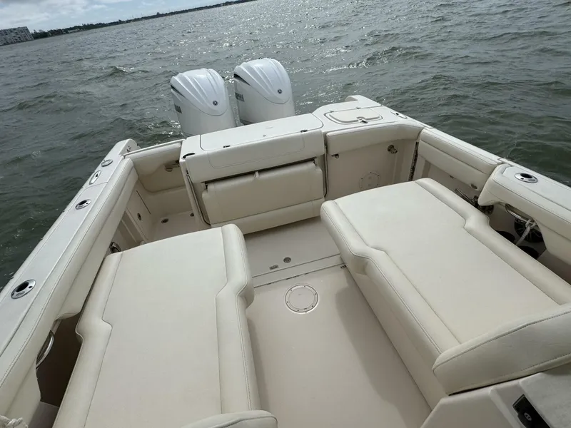 Slide: The Image of Grady-White Freedom 285 2023 - 5552287