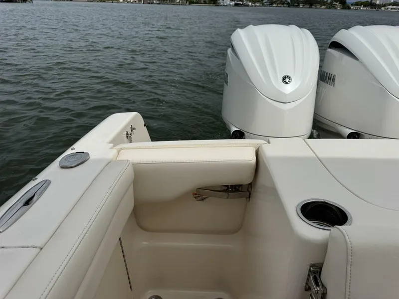 Slide: The Image of Grady-White Freedom 285 2023 - 5552314