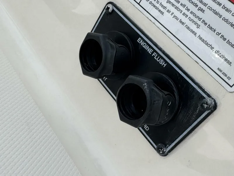 Slide: The Image of Grady-White Freedom 285 2023 - 5552317