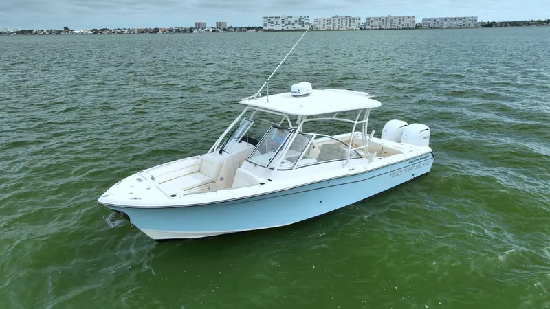 Slide: The Image of Grady-White Freedom 285 2023 - 5552278