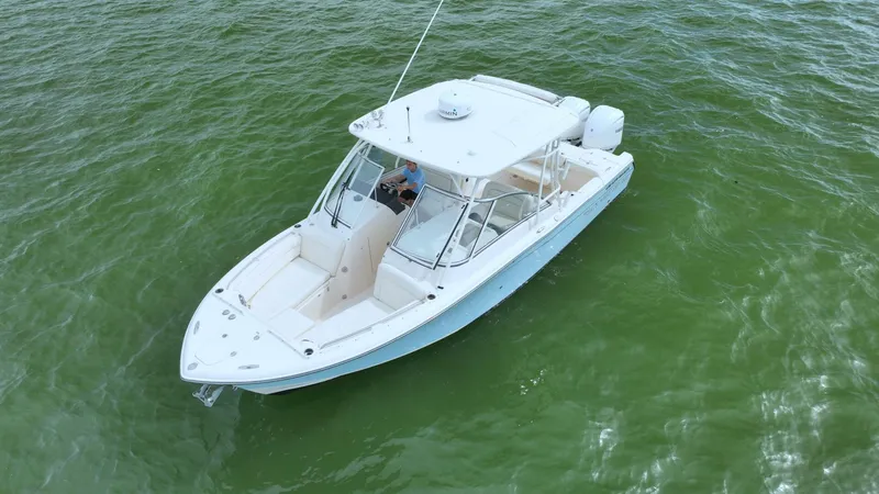 Slide: The Image of Grady-White Freedom 285 2023 - 5552280