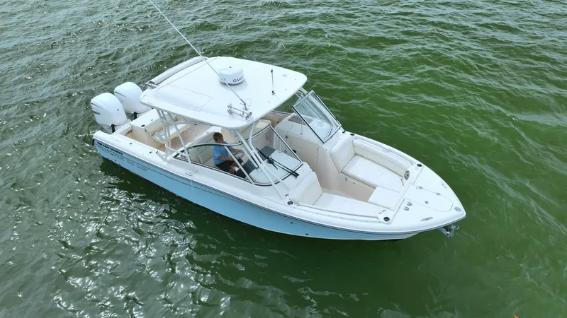 Slide: The Image of Grady-White Freedom 285 2023 - 5552281