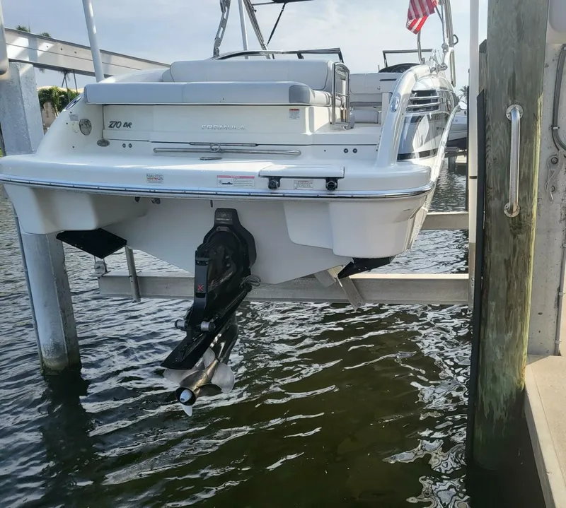 Slide: The Image of Formula BR 270 2017 - 5553121