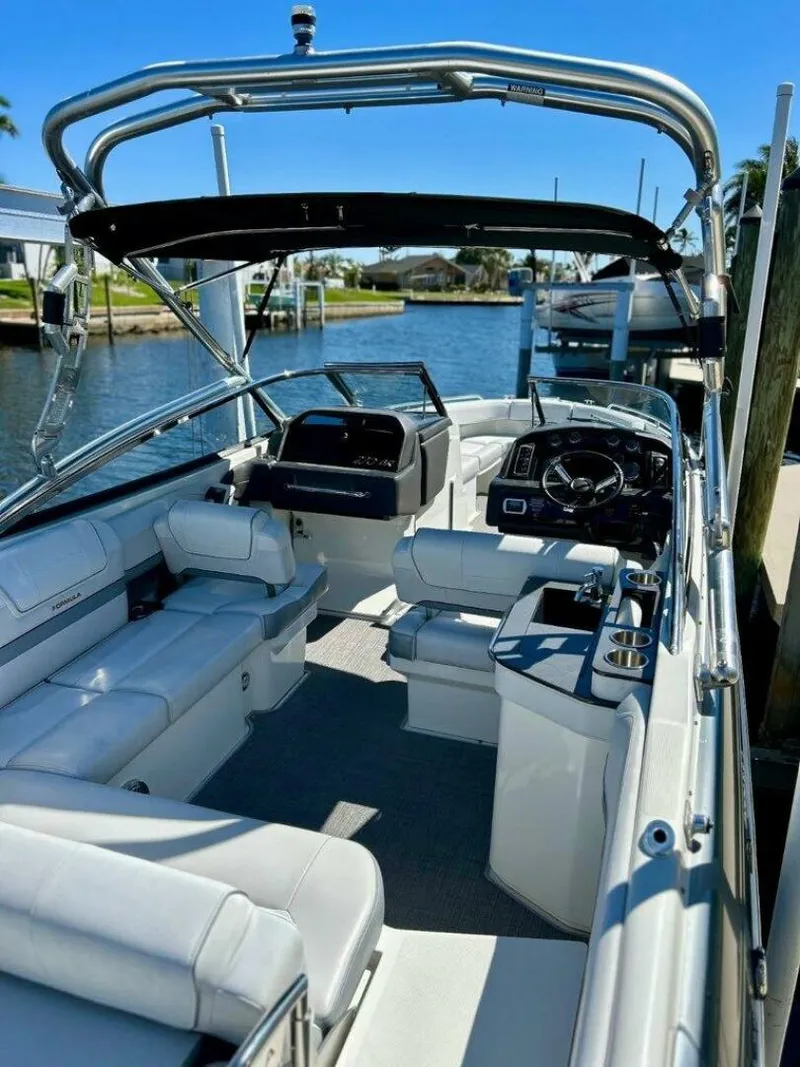 Slide: The Image of Formula BR 270 2017 - 5553117