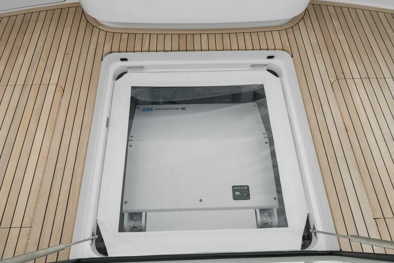 Slide: The Image of Viking 58 - SeaKeeper 2025 Viking 58 Convertible - 5553431