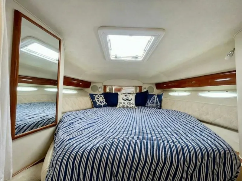 Slide: The Image of V-Berth - 5941731