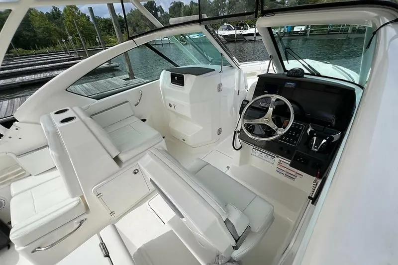 Slide: The Image of 0005322307 - 5553897