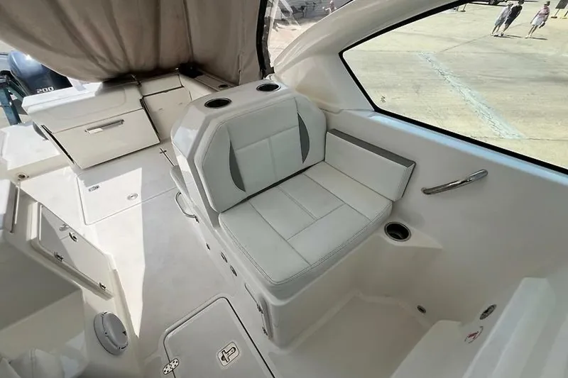 Slide: The Image of 0005313479 - 5553904