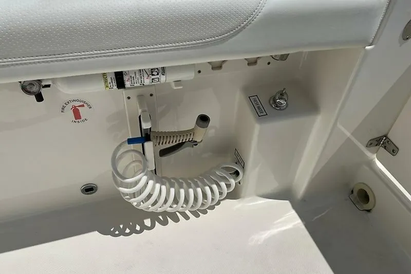 Slide: The Image of 0005313529 - 5553916