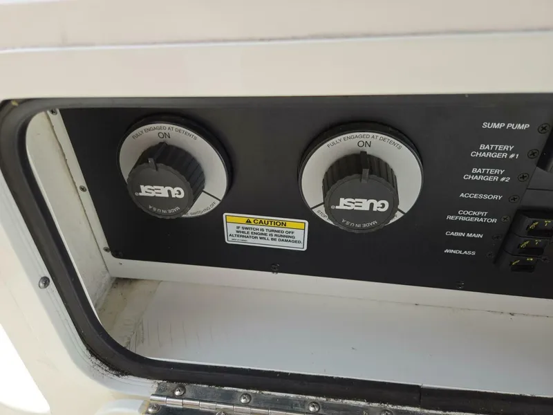 Slide: The Image of Sea Ray 310 Sundancer 2007 - 5558210