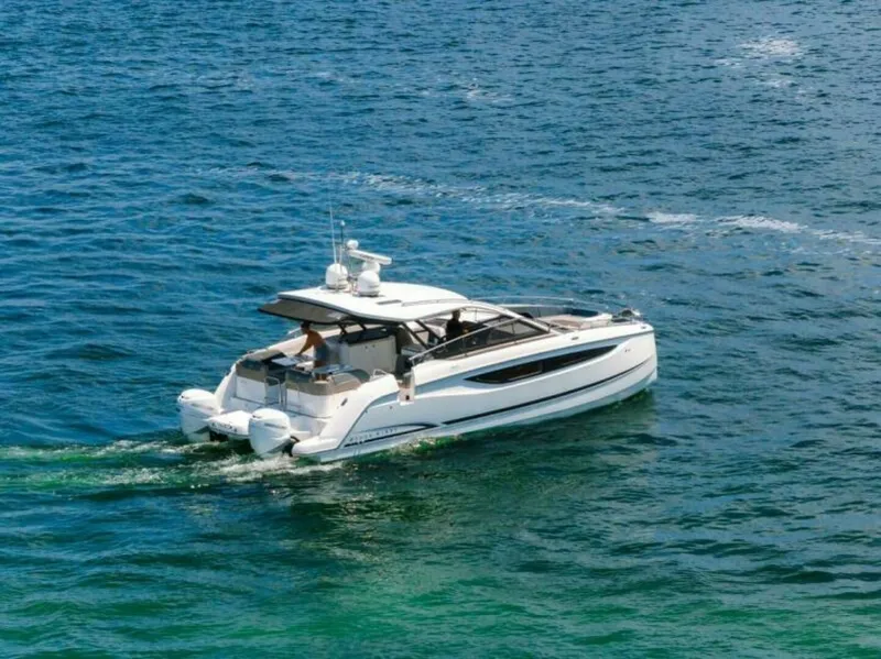 Slide: The Image of Four Winns TH36 - 5554306