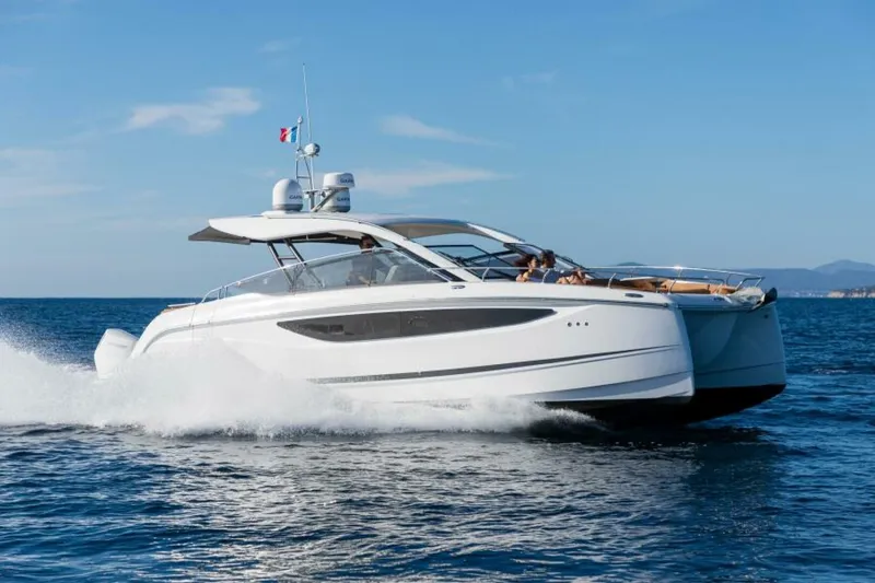 Slide: The Image of Four Winns TH36 - 5554307