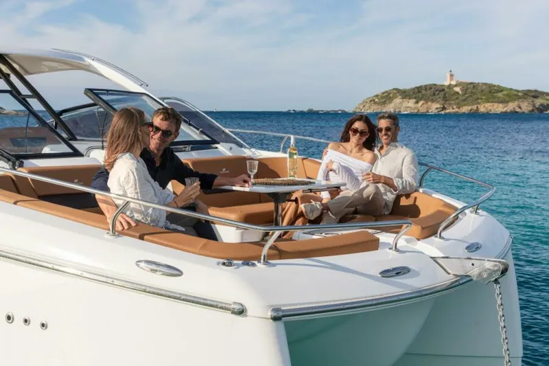 Slide: The Image of Four Winns TH36 - 5554298