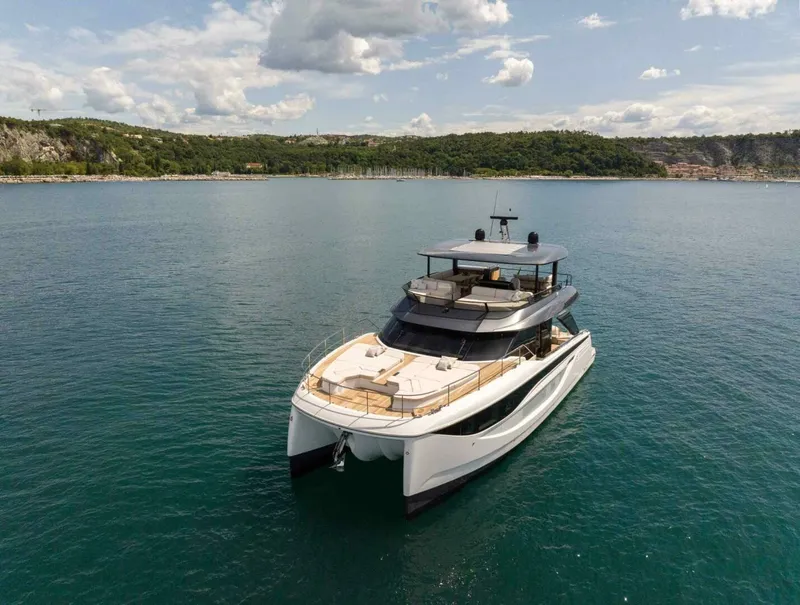 Slide: The Image of Prestige M7 (12) - 5907557