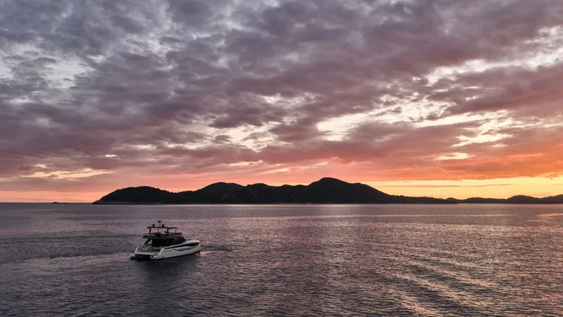 Slide: The Image of Prestige M7 (58) - 5907603