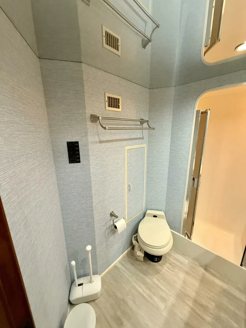 Slide: The Image of Viking 72 1997 - 5572981