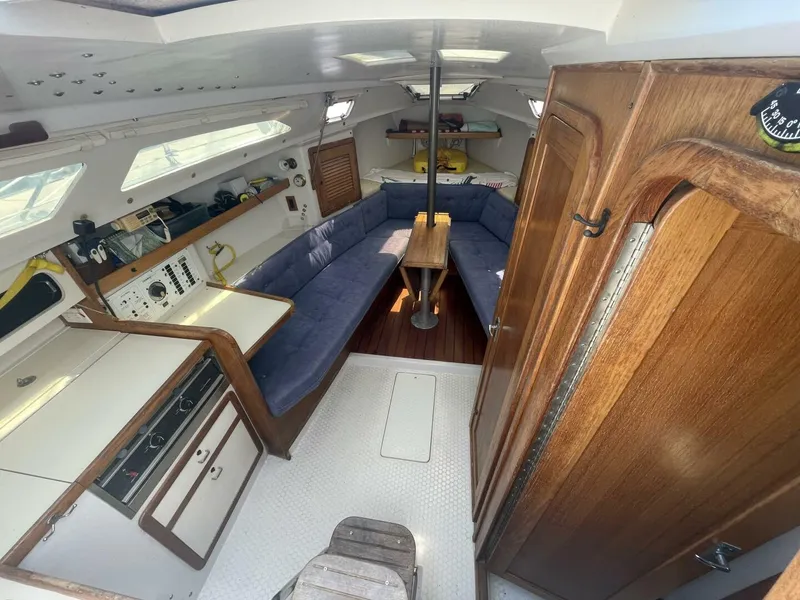 Slide: The Image of Catalina 270 1996 - 5554445