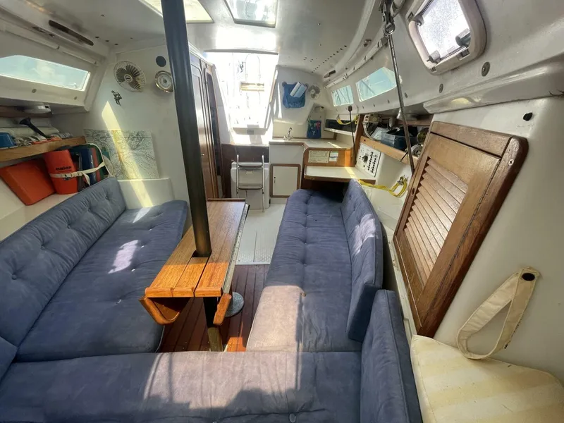 Slide: The Image of Catalina 270 1996 - 5554448